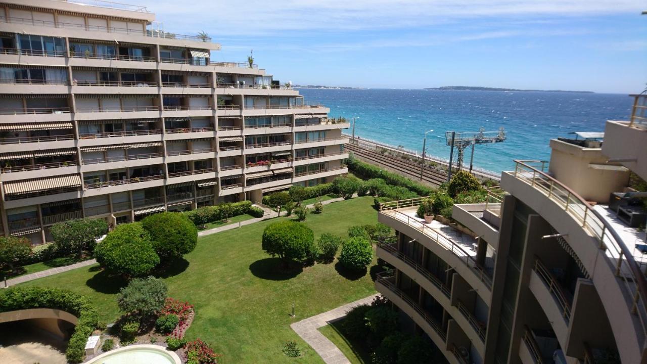Beau Vue Apartment